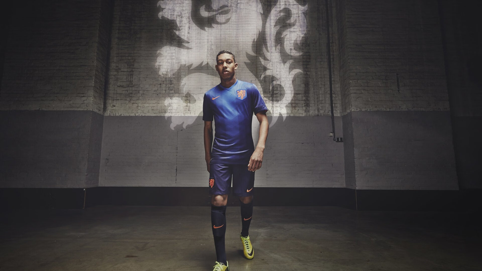 欧冠半决赛之夜，巴尔韦德舞台越大越强