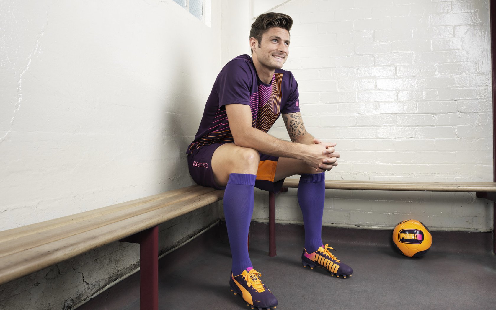 迪马利亚的稳定艺术与苏格兰的掀翻奇迹，当个人传奇遇见团队逆袭